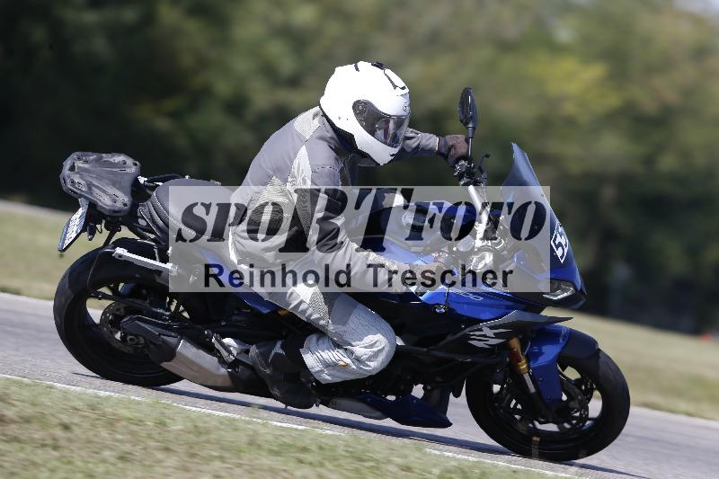/49 26.08.2025 Cornu Master School ADR/gruen-vert/55
